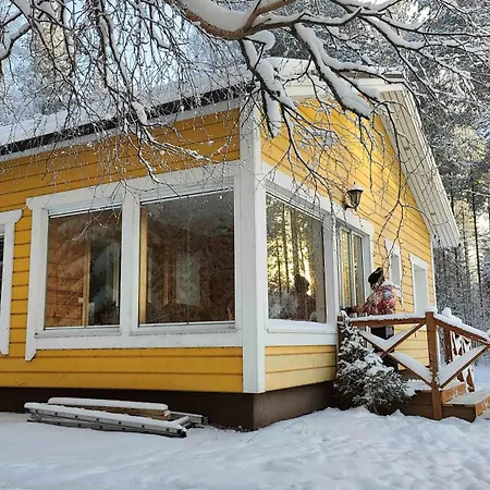 Chalet Kaijonselaen Moekit Pyhitty