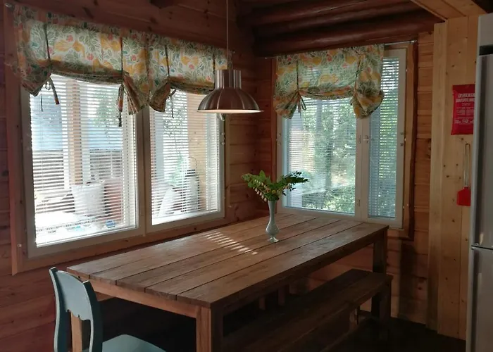 Kaijonselaen Moekit Pyhitty Chalet