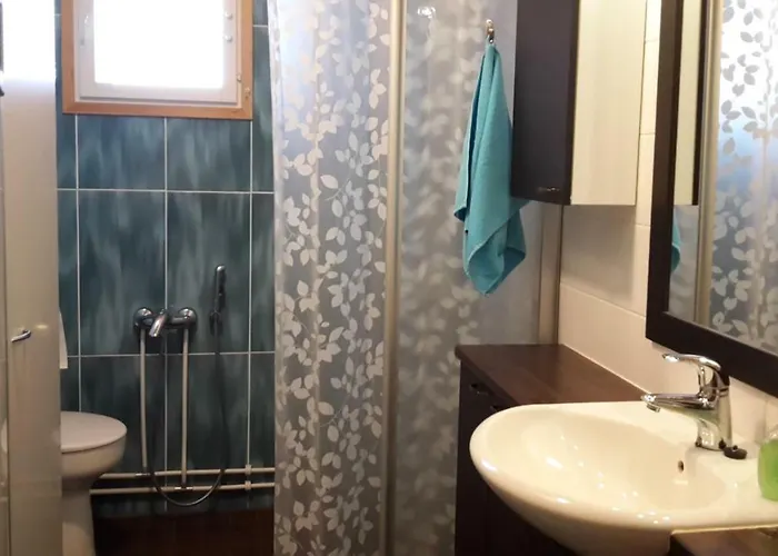 Kaijonselaen Moekit Pyhitty * Vehmaskyla